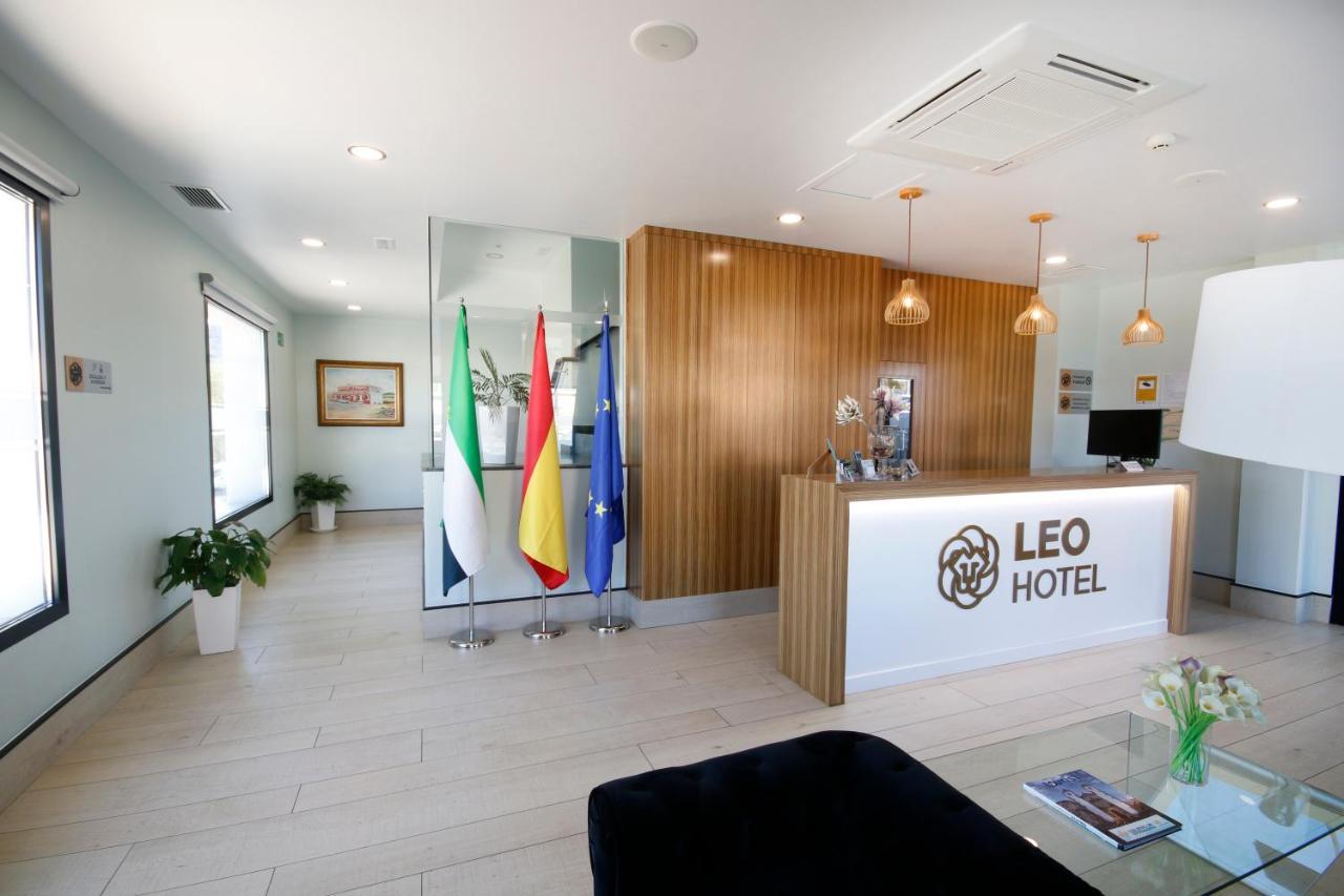 Hotel Leo Монестерио Екстериор снимка